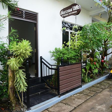 Success Villa Хіккадува Екстер'єр фото