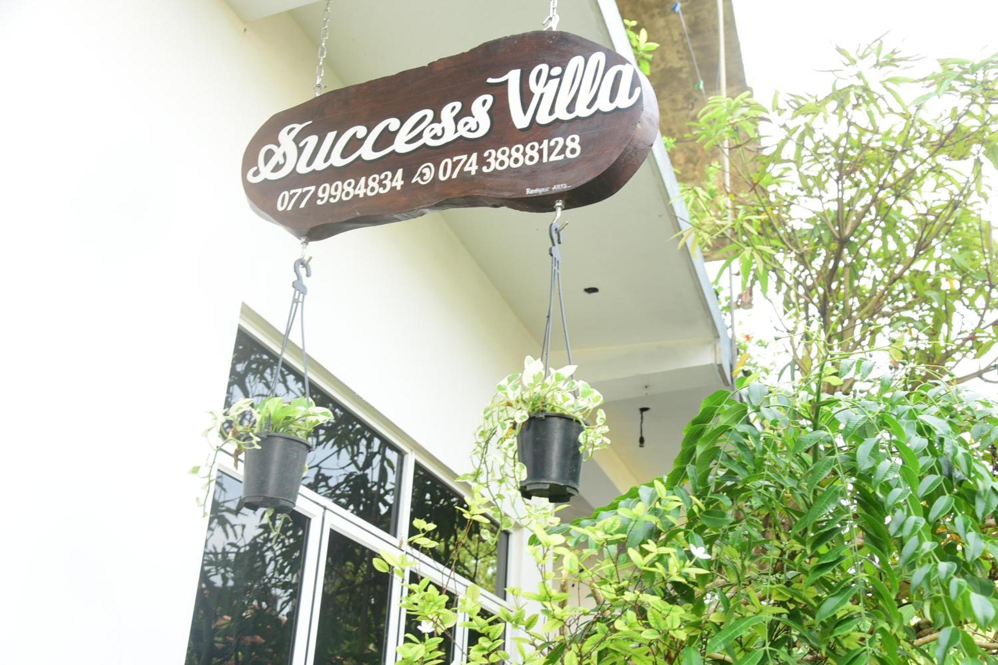 Success Villa Хіккадува Екстер'єр фото